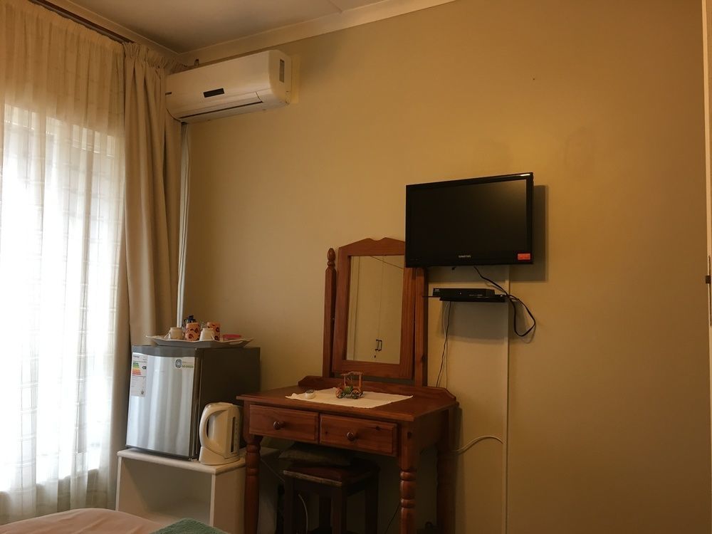 Eden Rose Manor B&B La Mercy Εξωτερικό φωτογραφία